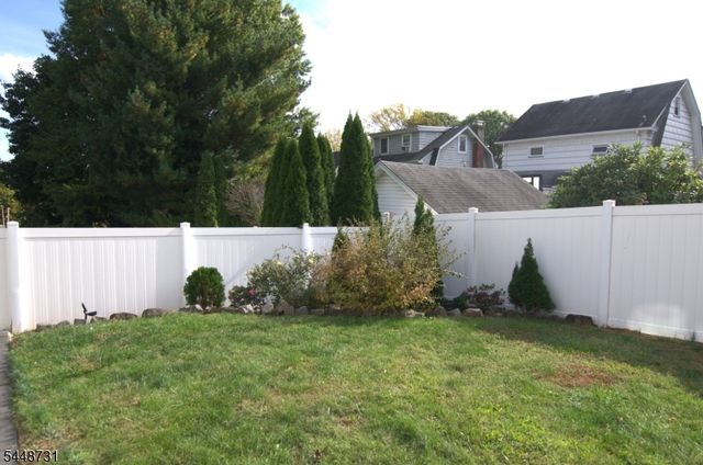 12 Nutwold Ave, West Orange Twp., NJ 07052