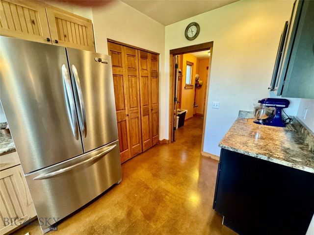 94 Wisconsin Creek Road, Sheridan, MT 59749