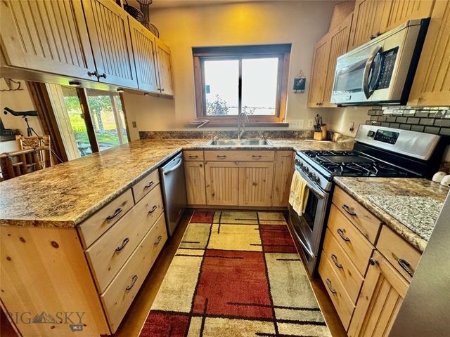 94 Wisconsin Creek Road, Sheridan, MT 59749