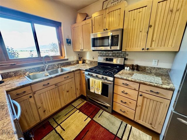 94 Wisconsin Creek Road, Sheridan, MT 59749