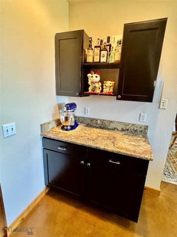 94 Wisconsin Creek Road, Sheridan, MT 59749