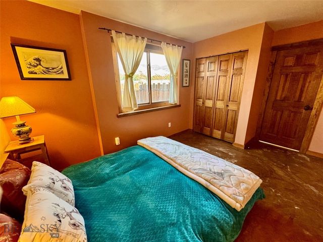 94 Wisconsin Creek Road, Sheridan, MT 59749