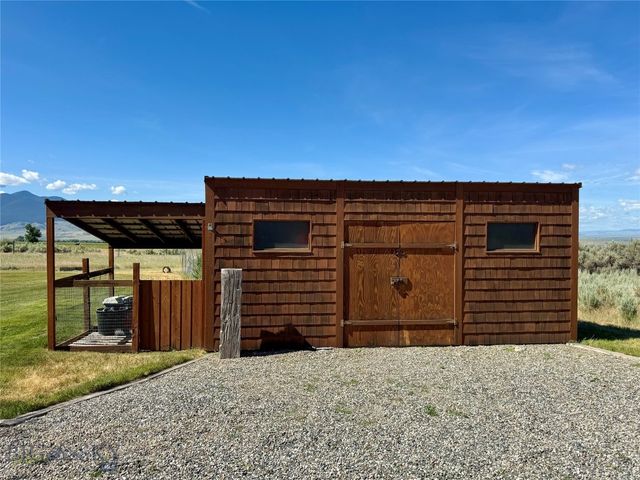 94 Wisconsin Creek Road, Sheridan, MT 59749