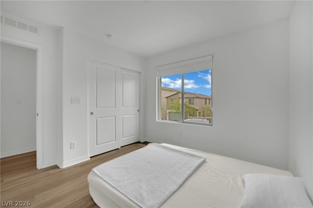 10327 Dallington Street, Las Vegas, NV 89141