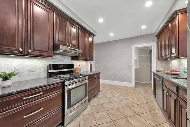 23 Farmer Rd, Arlington, MA 02476