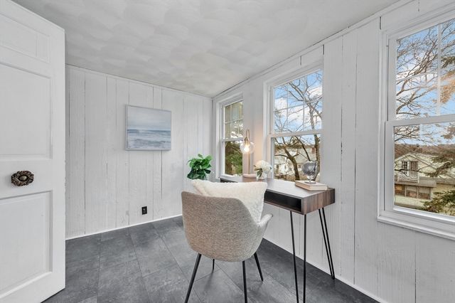 23 Farmer Rd, Arlington, MA 02476