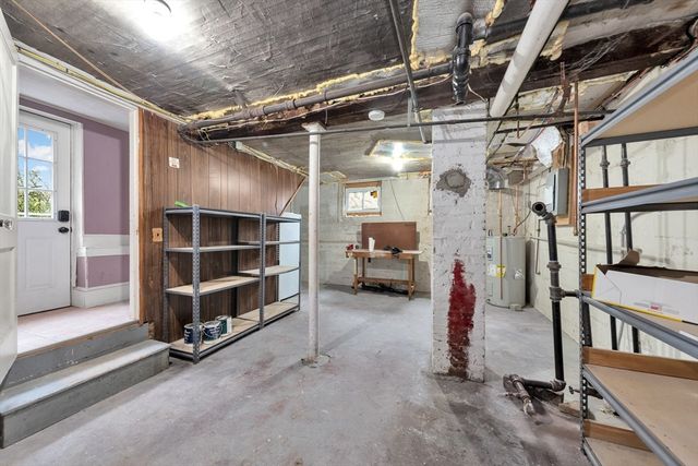 23 Farmer Rd, Arlington, MA 02476