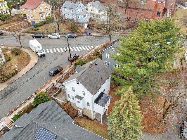 23 Farmer Rd, Arlington, MA 02476