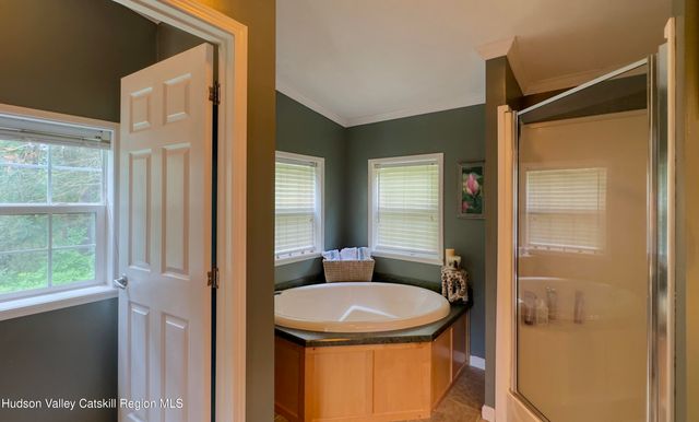 9 Wiley Swamp, Athens, NY 12015