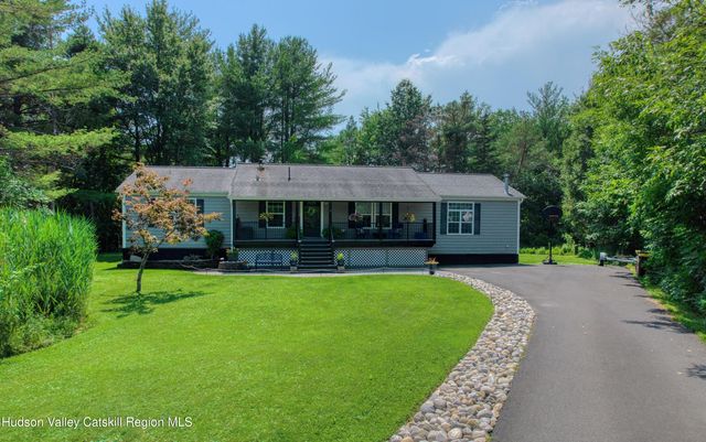9 Wiley Swamp, Athens, NY 12015