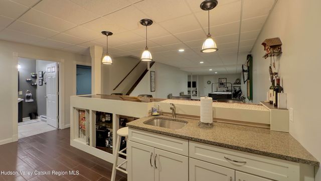 9 Wiley Swamp, Athens, NY 12015