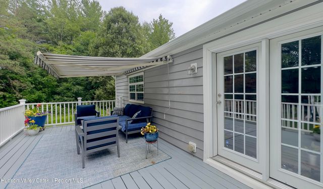 9 Wiley Swamp, Athens, NY 12015