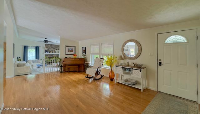 9 Wiley Swamp, Athens, NY 12015