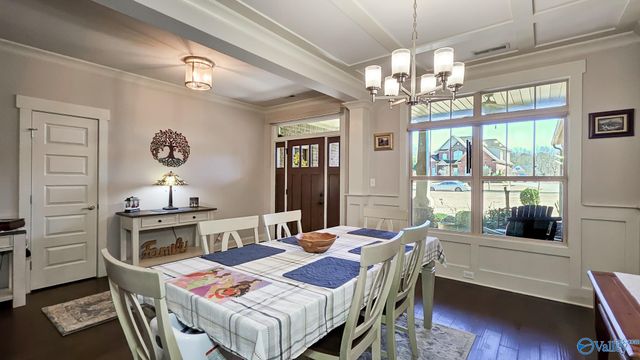 18795 S Haven Circle S, Athens, AL 35613