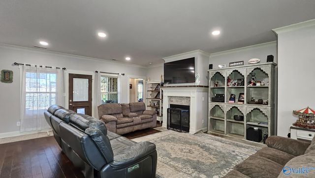 18795 S Haven Circle S, Athens, AL 35613