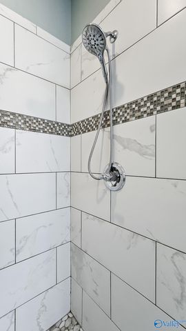 18795 S Haven Circle S, Athens, AL 35613