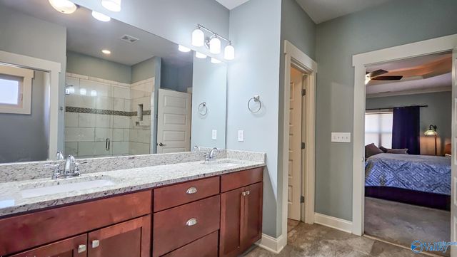 18795 S Haven Circle S, Athens, AL 35613