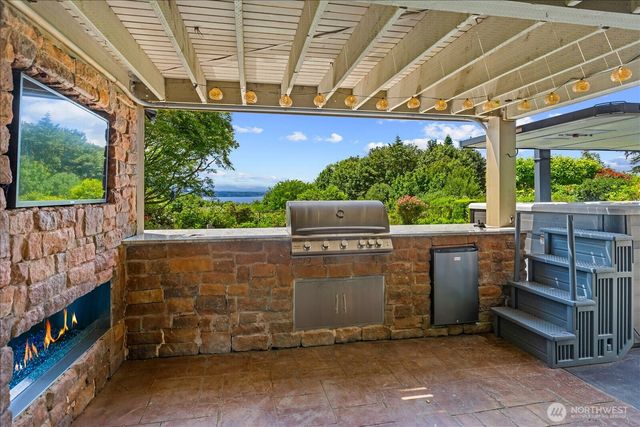 23826 115th Place W, Woodway, WA 98020