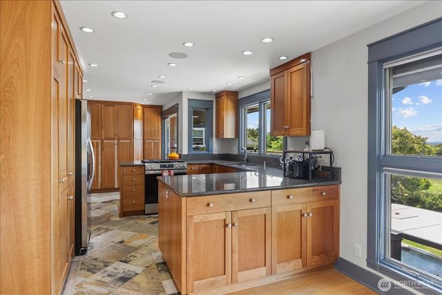 23826 115th Place W, Woodway, WA 98020