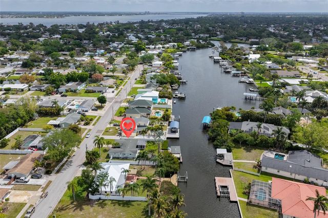 6907 9TH AVENUE NW, Bradenton, FL 34209