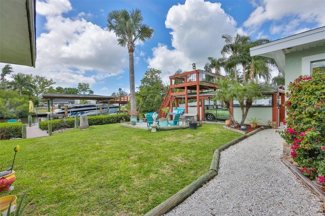 6907 9TH AVENUE NW, Bradenton, FL 34209