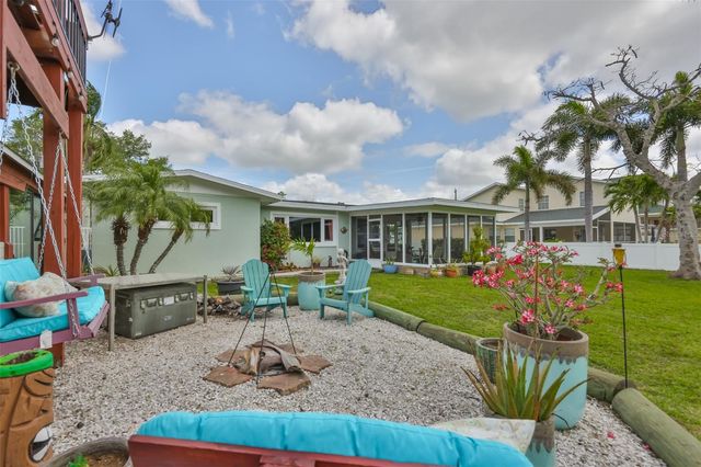 6907 9TH AVENUE NW, Bradenton, FL 34209