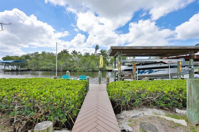 6907 9TH AVENUE NW, Bradenton, FL 34209