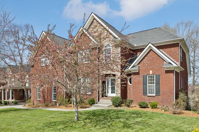 1712 Stoney Hill Ln, Spring Hill, TN 37174