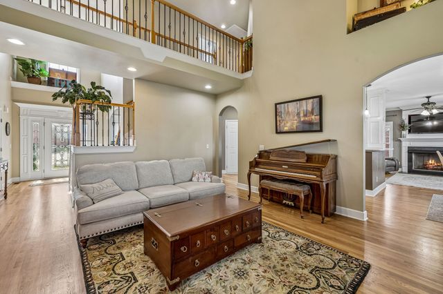 1712 Stoney Hill Ln, Spring Hill, TN 37174