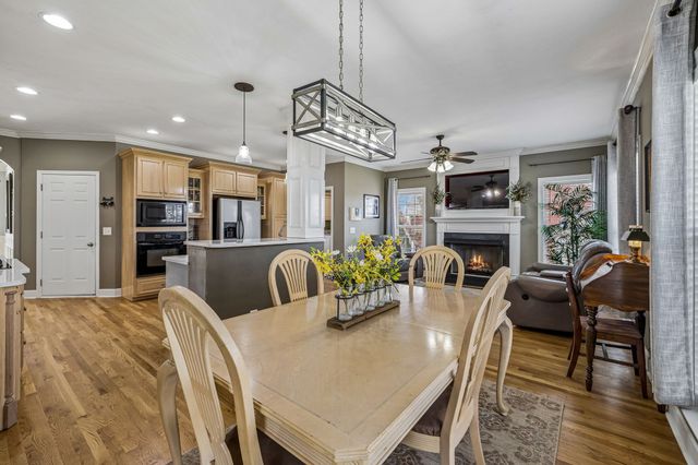 1712 Stoney Hill Ln, Spring Hill, TN 37174