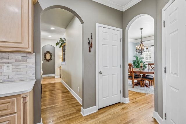 1712 Stoney Hill Ln, Spring Hill, TN 37174