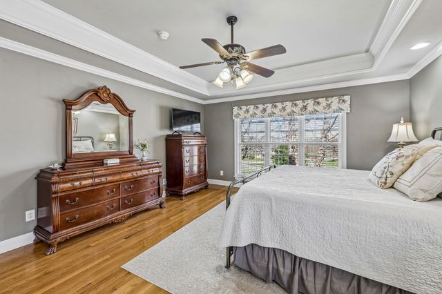 1712 Stoney Hill Ln, Spring Hill, TN 37174