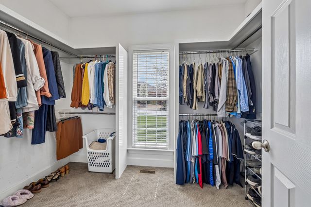 1712 Stoney Hill Ln, Spring Hill, TN 37174