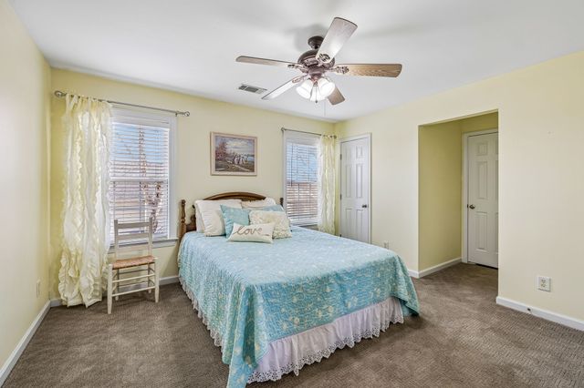 1712 Stoney Hill Ln, Spring Hill, TN 37174