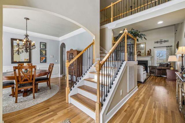 1712 Stoney Hill Ln, Spring Hill, TN 37174