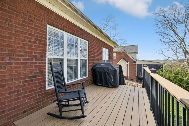 1712 Stoney Hill Ln, Spring Hill, TN 37174