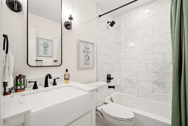 913 Ronald Street, White Settlement, TX 76108