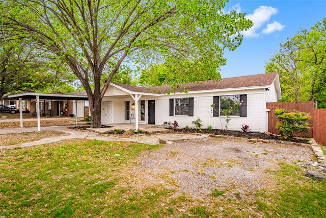 913 Ronald Street, White Settlement, TX 76108