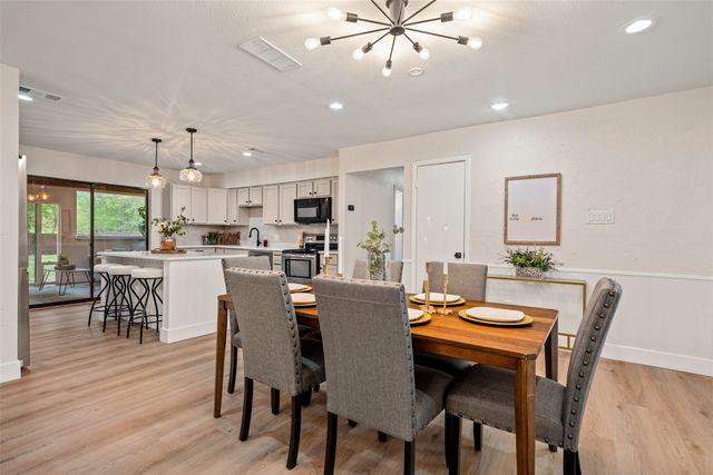 913 Ronald Street, White Settlement, TX 76108