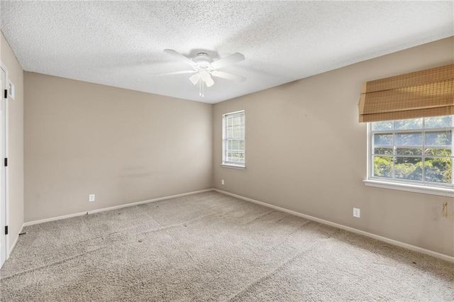 9707 W 83rd Terrace, Overland Park, KS 66212