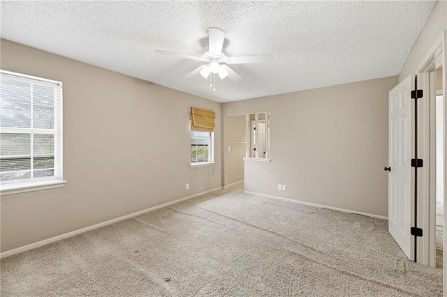 9707 W 83rd Terrace, Overland Park, KS 66212