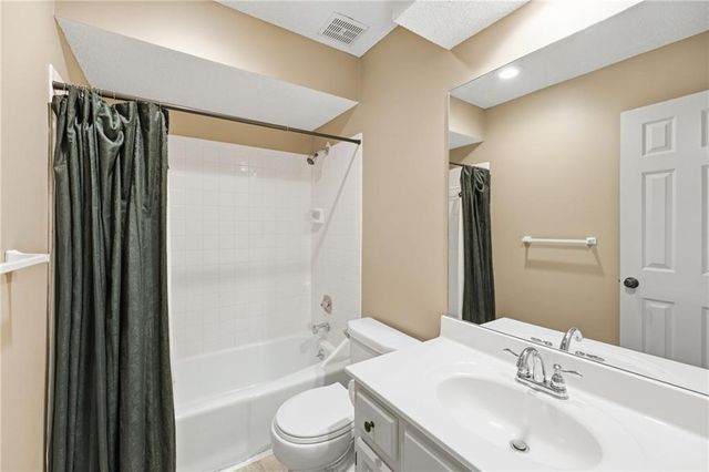 9707 W 83rd Terrace, Overland Park, KS 66212