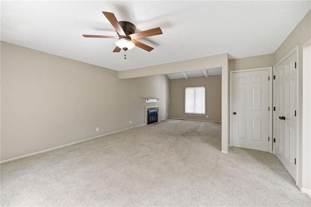 9707 W 83rd Terrace, Overland Park, KS 66212