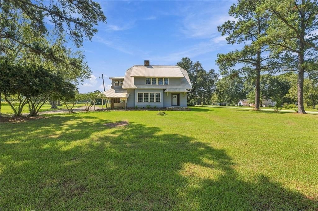 11281 Highway 188, Grand Bay, AL 36541 — exterior
