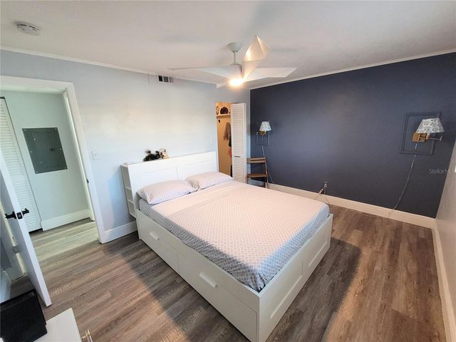 1005 S BAYSHORE BOULEVARD 102, Safety Harbor, FL 34695