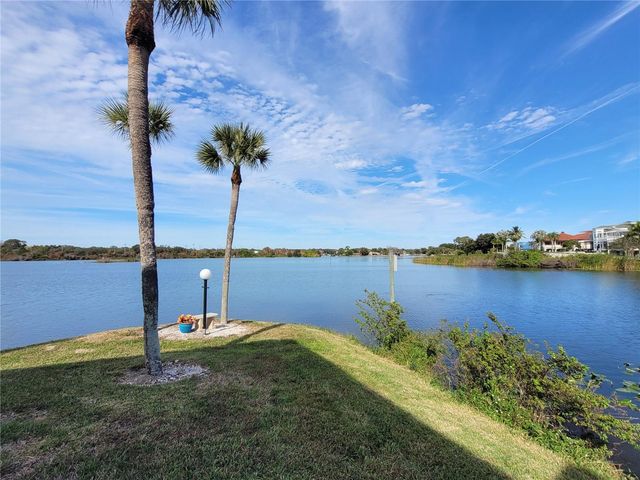 1005 S BAYSHORE BOULEVARD 102, Safety Harbor, FL 34695