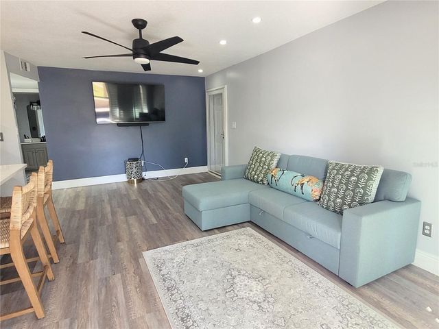 1005 S BAYSHORE BOULEVARD 102, Safety Harbor, FL 34695