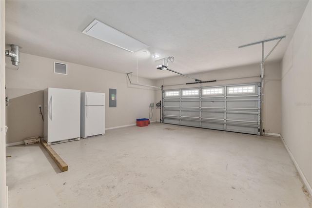 1024 NW 134 WAY, Newberry, FL 32669
