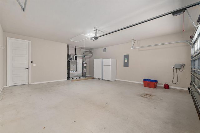 1024 NW 134 WAY, Newberry, FL 32669