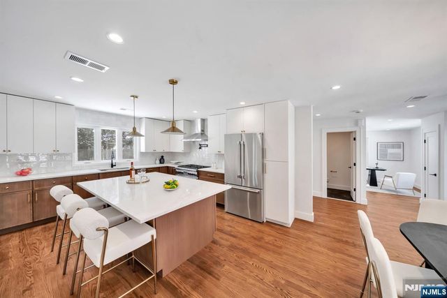 368 Knickerbocker Road, Tenafly, NJ 07670